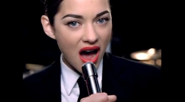 Marion Cotillard And Franz Ferdinand "Eyes Of Mars" Video