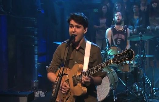 Vampire Weekend Bring "Holiday" To Fallon
