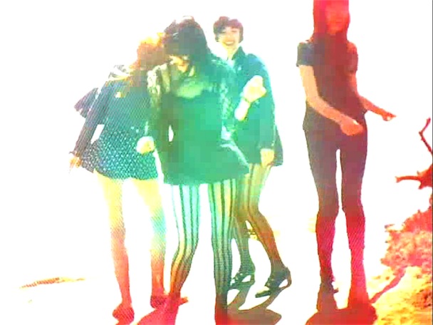 Dum Dum Girls - "Bhang Bhang" Video