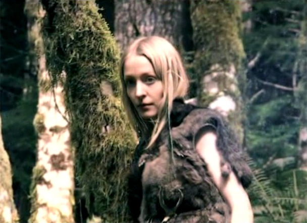 White Hinterland - "Begin Again" Video