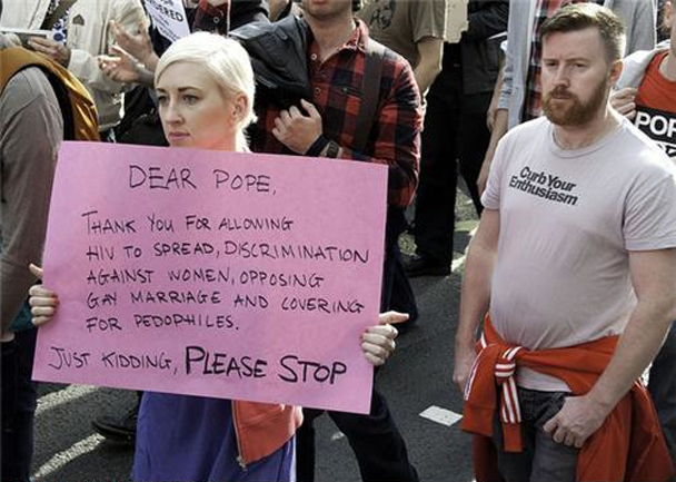 Curb Your Enthusiasm Photobomb