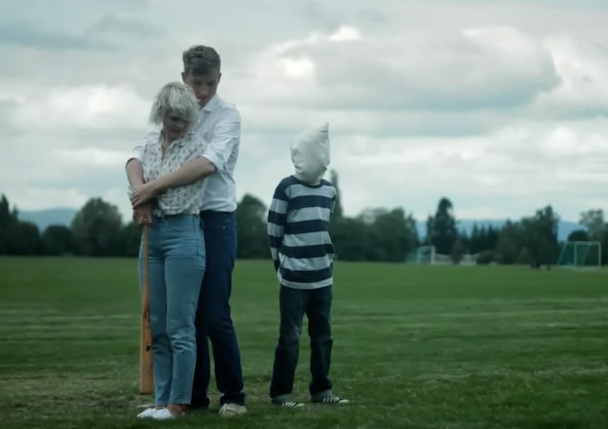 Serena-Maneesh - "D.I.W.S.W.T.T.D" Video