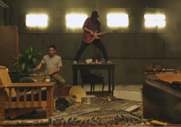 No Age "Fever Dreaming" Video