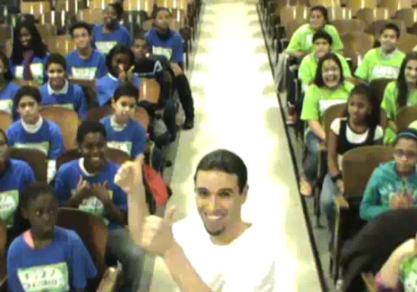 PS22 Chorus Covers Ariel Pink