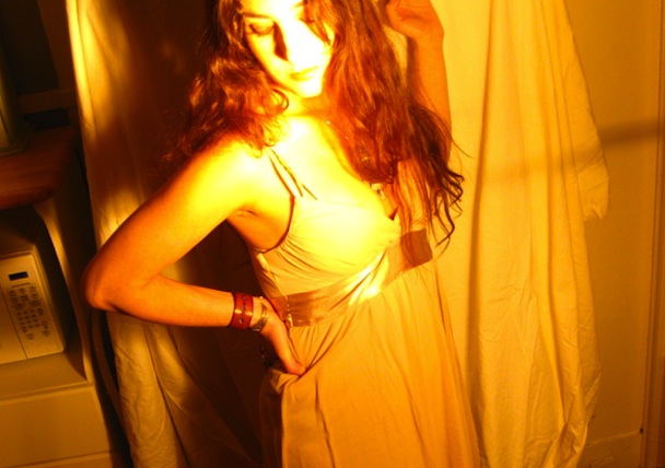 Marissa Nadler - "Baby, I Will Leave You In The Morning"