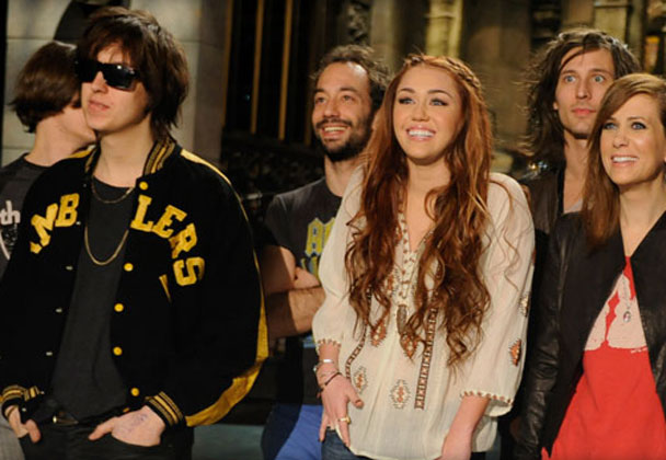 The Strokes & Miley Cyrus - SNL 2011