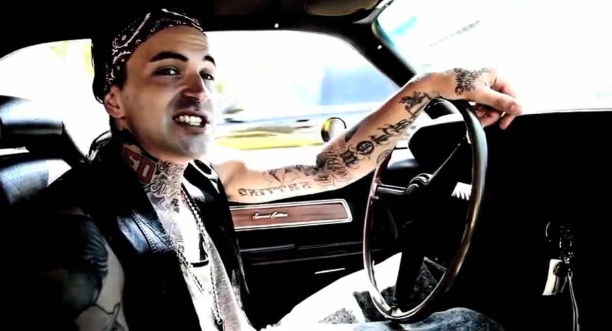 Yelawolf - "No Hands" Video