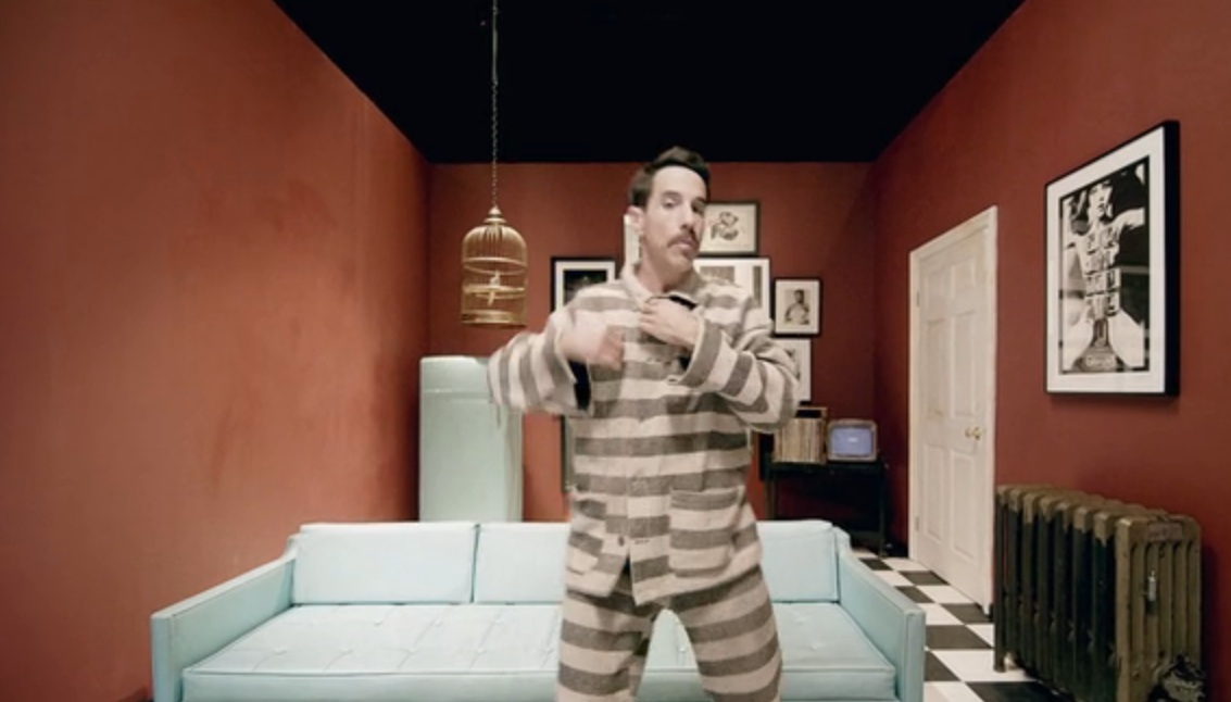 Red Hot Chili Peppers - "Look Around" Video