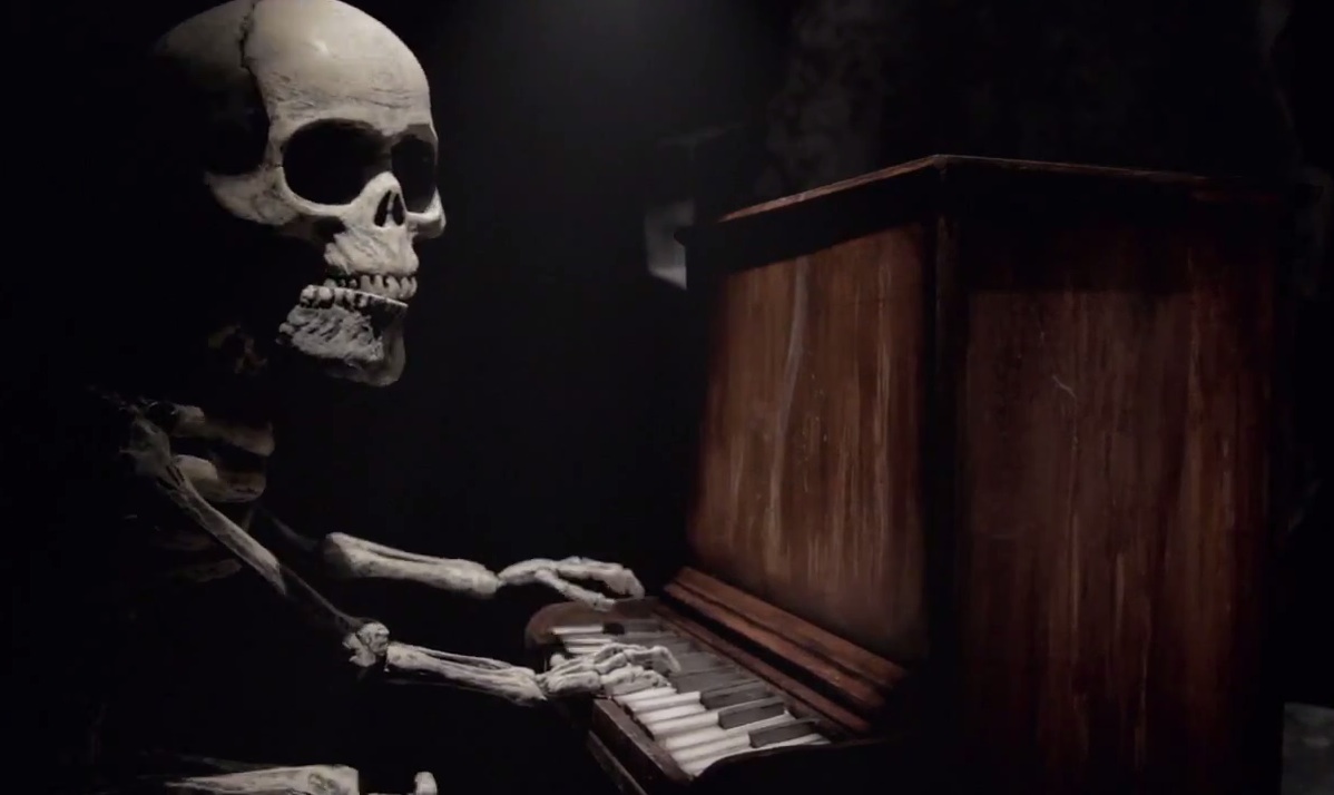 Islands - "Hallways" video