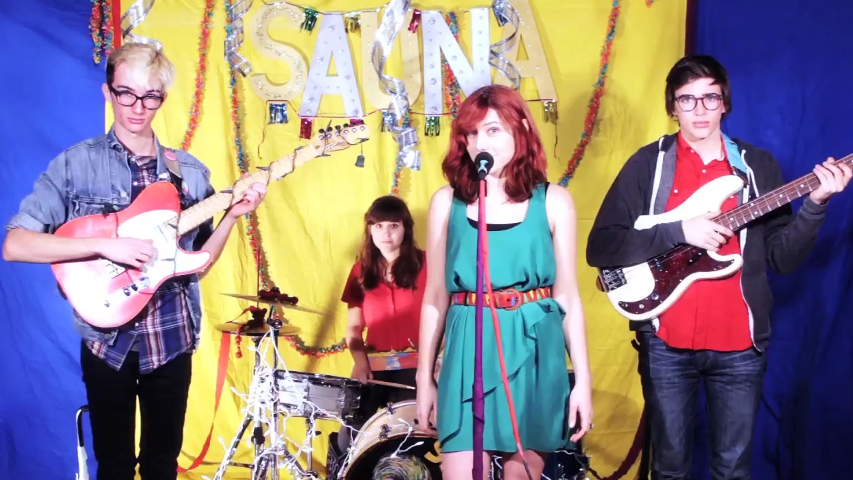 Sauna - "Glitter Party" Video