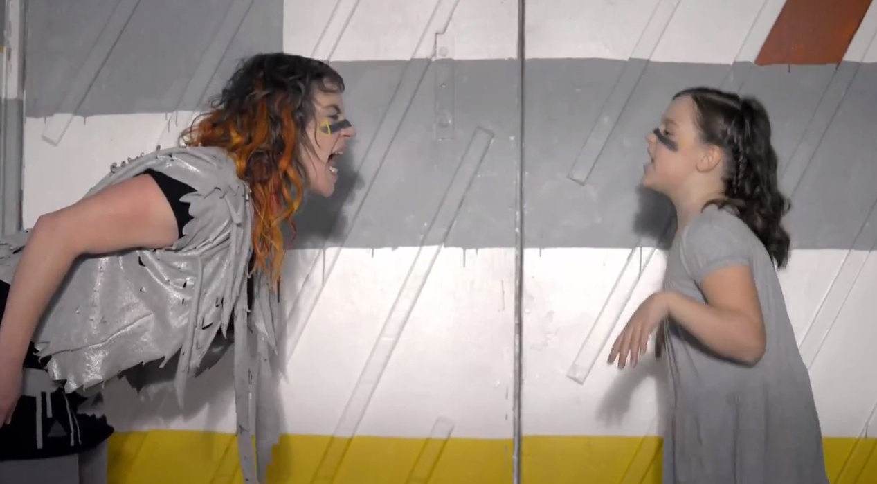 tUnE-yArDs - "My Country" Video