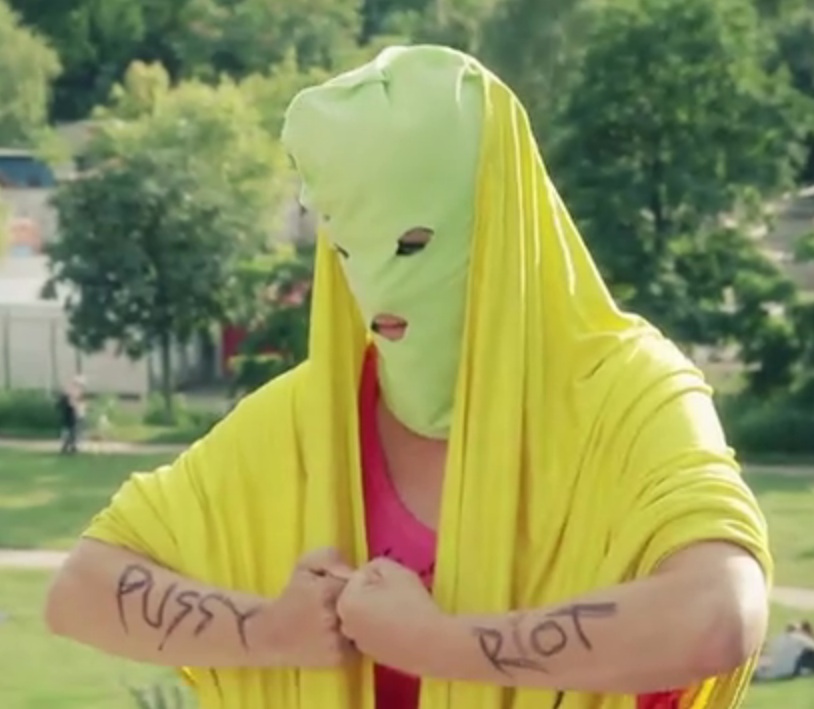Peaches - "Free Pussy Riot" Video