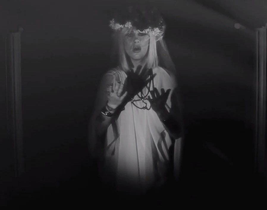 Dum Dum Girls - "Lord Knows" Video