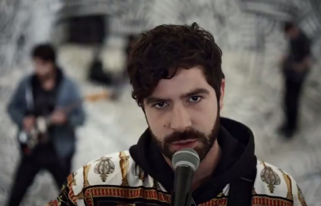 Foals - "Inhaler" video