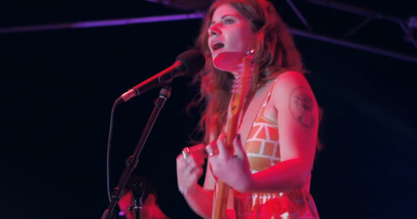 Best Coast - "Do You Love Me Like You Used To?" Video