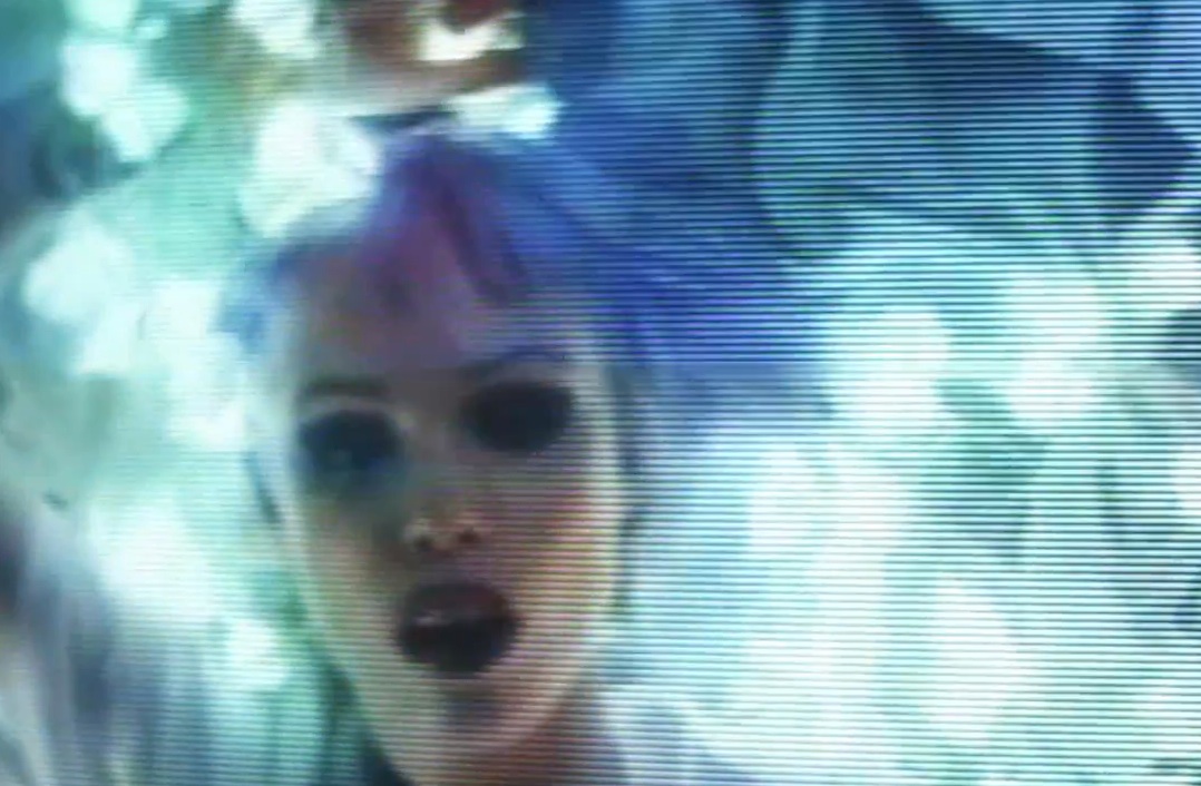 Crystal Castles - "Sad Eyes" video