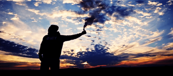 Flosstradamous - Look At The Sky Feat Deniro Farrar