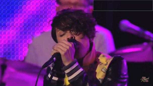 Watch Tegan And Sara Play Kimmel