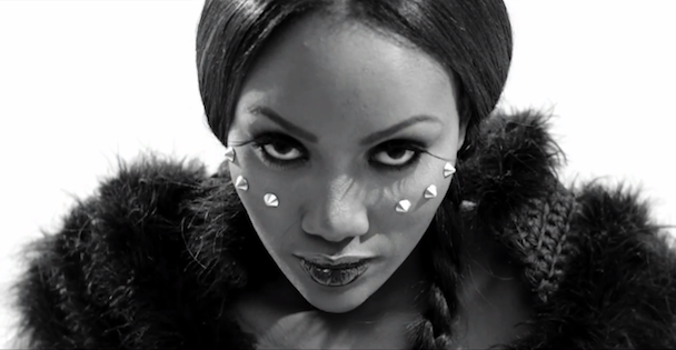 Lulu James - Closer Video