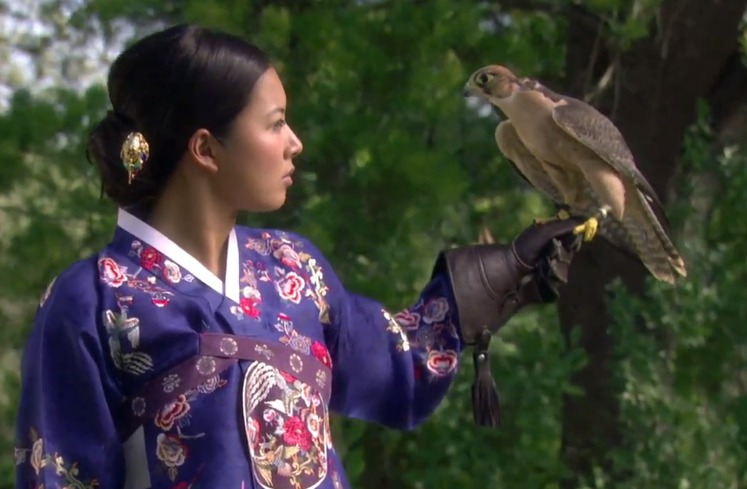 Phoenix - "Entertainment" Video