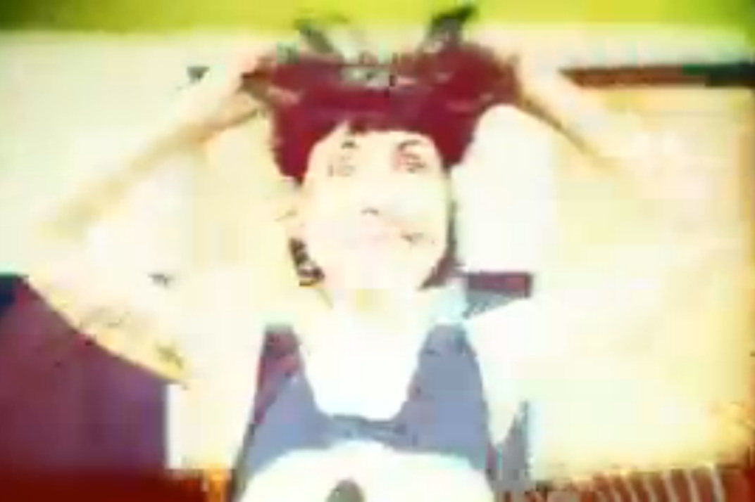 The Coathangers - "Merry Go Round" video