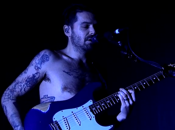 Biffy Clyro - "Different People" Live In London