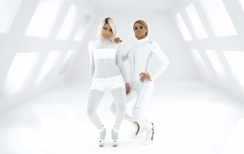 Ciara - "I'm Out" video