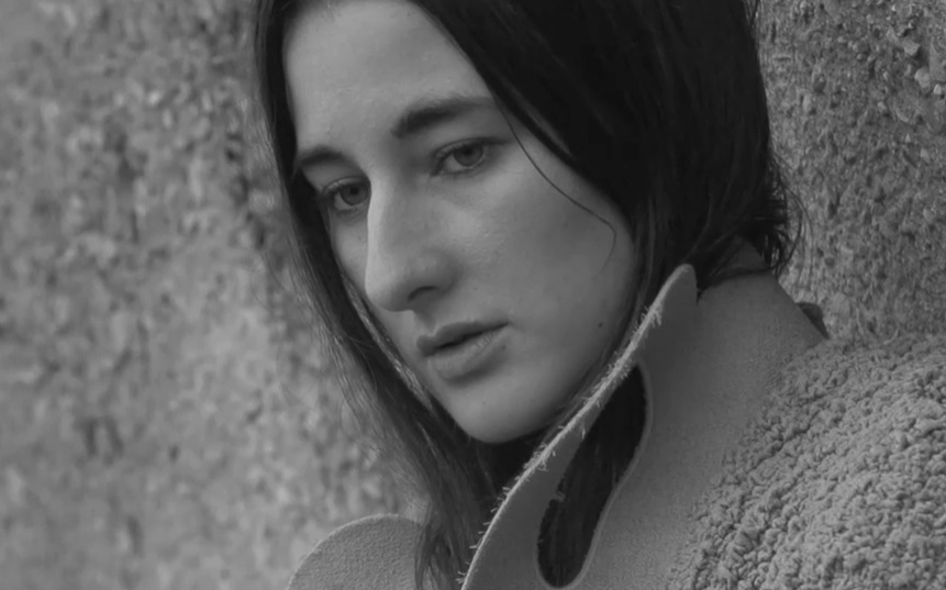 Zola Jesus - "Fall Back" video