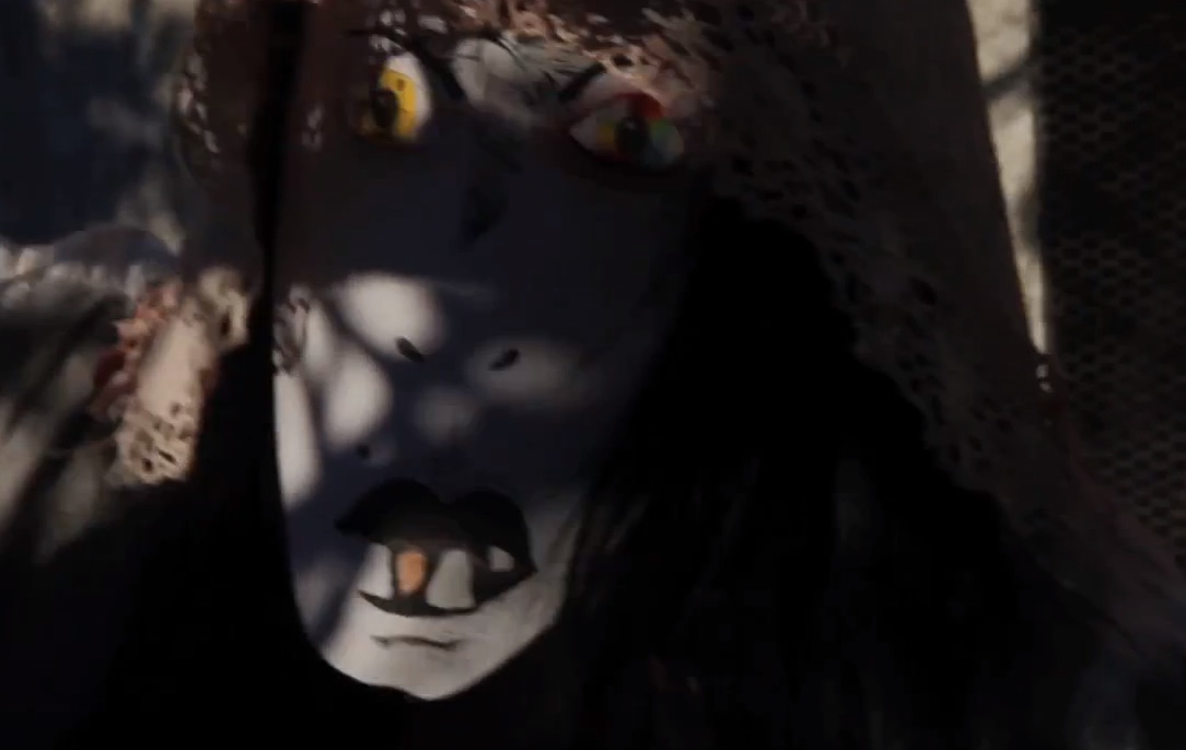 CocoRosie - "Gravediggress" video
