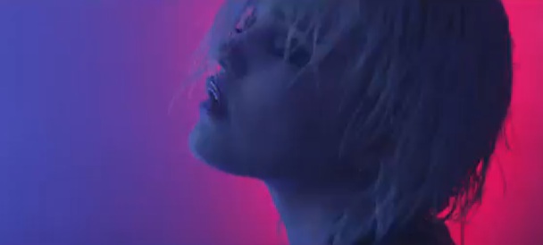Sky Ferreira - "You're Not The One" Video