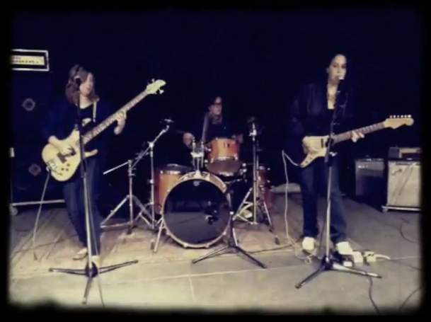 Luscious Jackson - "Show Us What You Got" Video