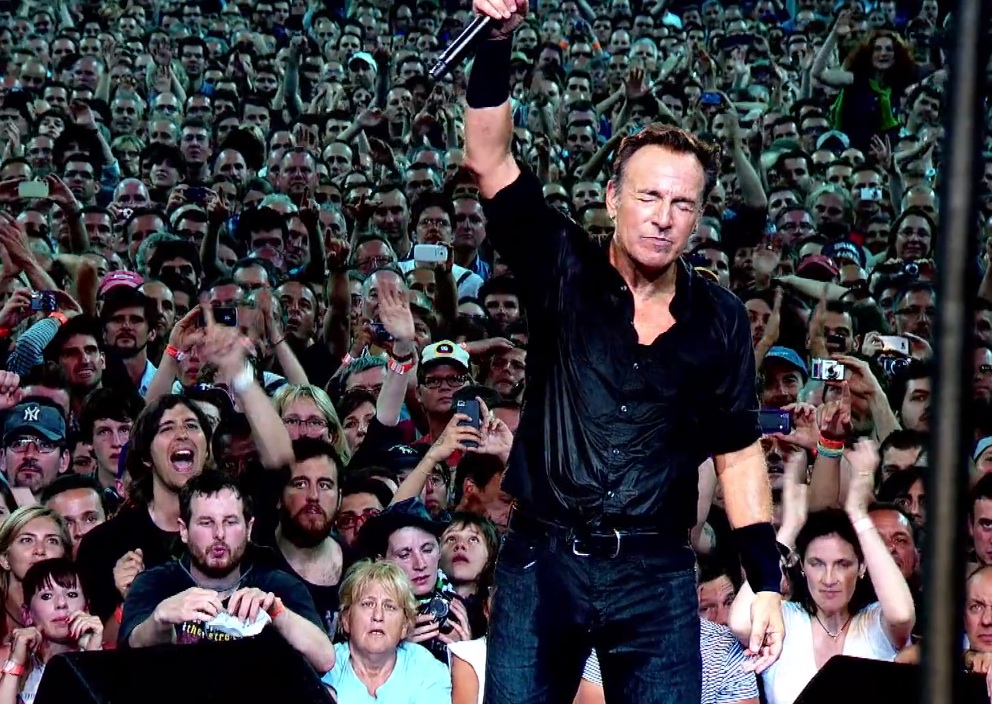 Bruce Springsteen - "Dream Baby Dream" Video