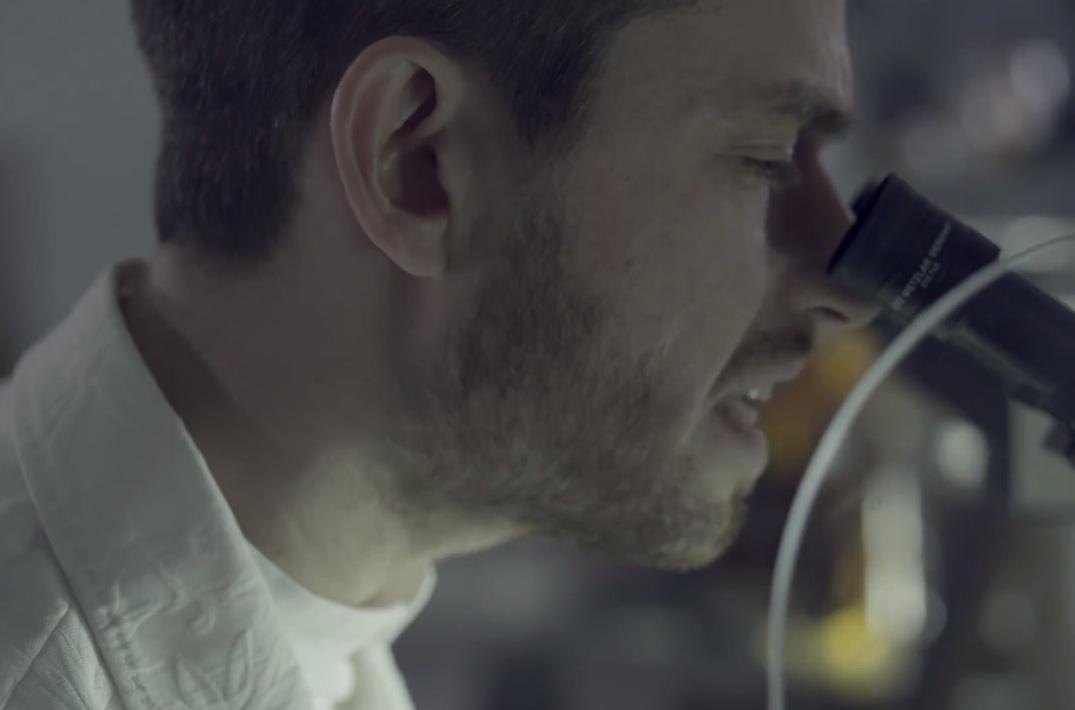 Yeasayer - "Glass Of The Microscope" Video