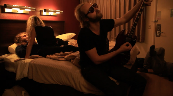 Pontiak - "Wildfires" Video