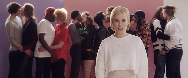 Annie - "Russian Kiss" Video