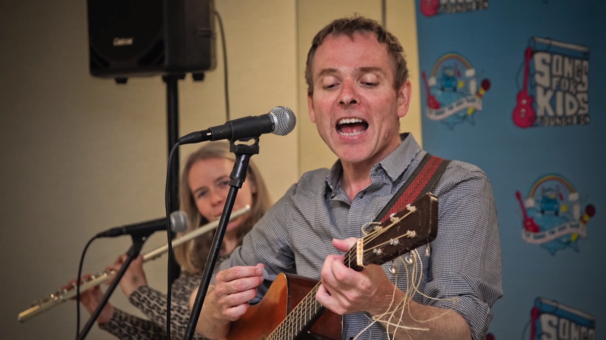 Belle And Sebastian At Children's Healthcare Of Atlanta