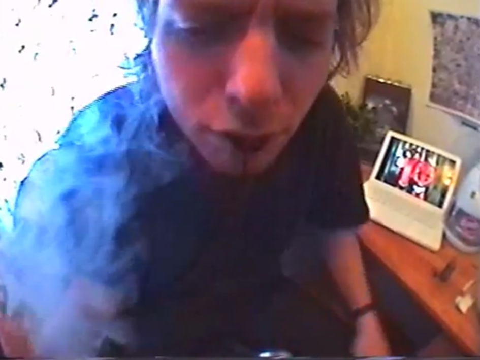 Mac DeMarco - "Passing Out Pieces" video