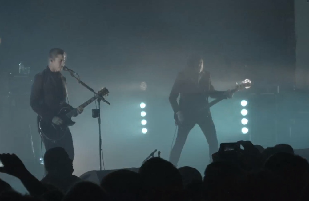 Interpol - "Anywhere" live video