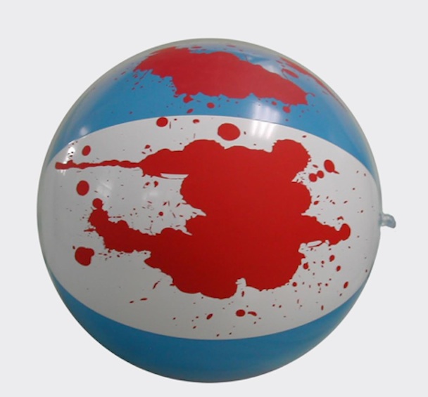 Spoon beach ball