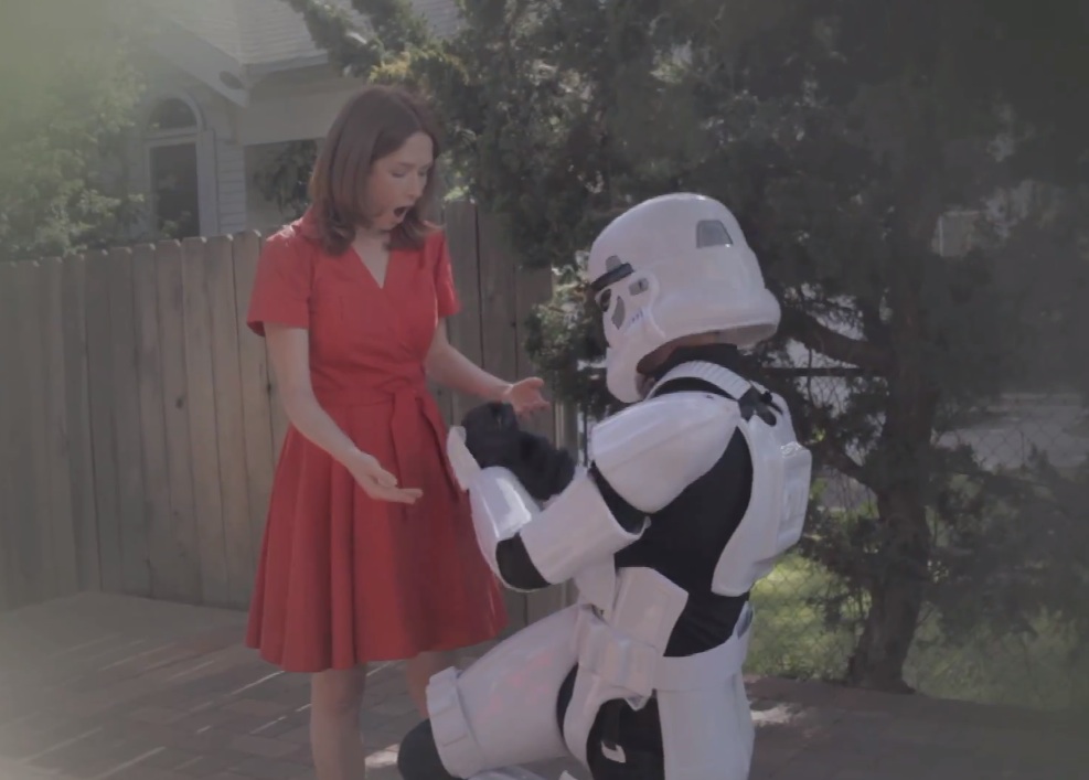 Neko Case and Kelly Hogan - "These Aren't The Droids" video