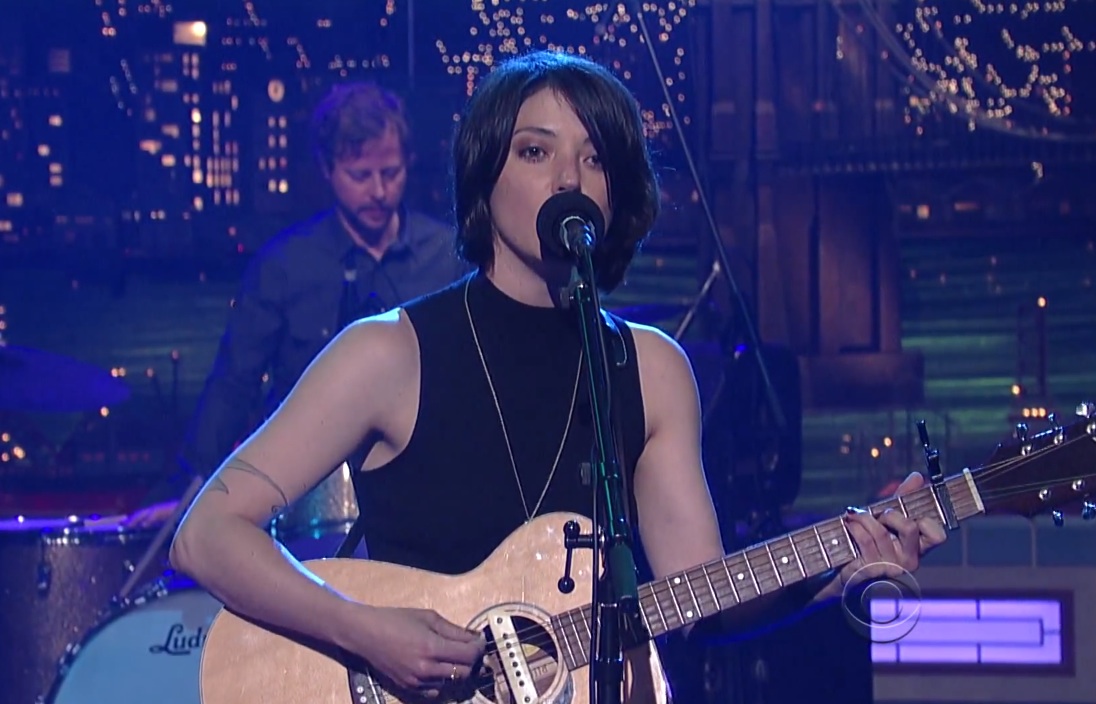Sharon Van Etten on Letterman