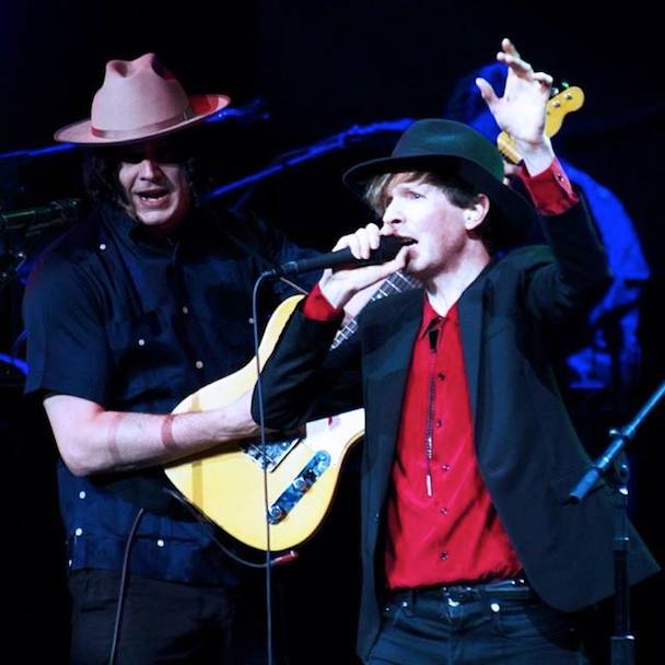 Watch Jack White Join Beck On "Loser," "Pay No Mind," & "Where It's At" In Providence