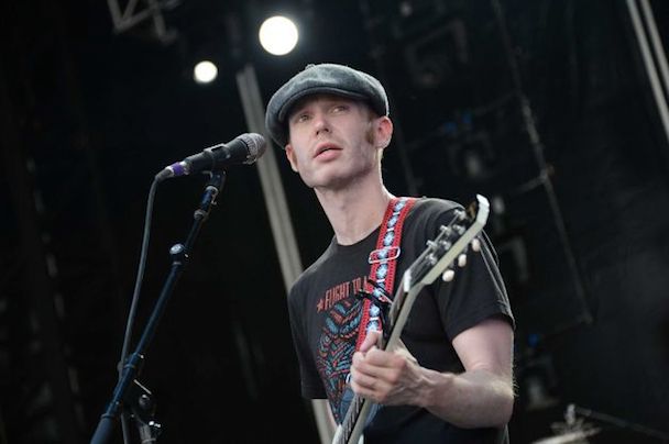 Alt-Country Con Man Gets 4 Years In Prison For Bilking Investors With Fake Album Feat. Springsteen, Arcade Fire, Pearl Jam