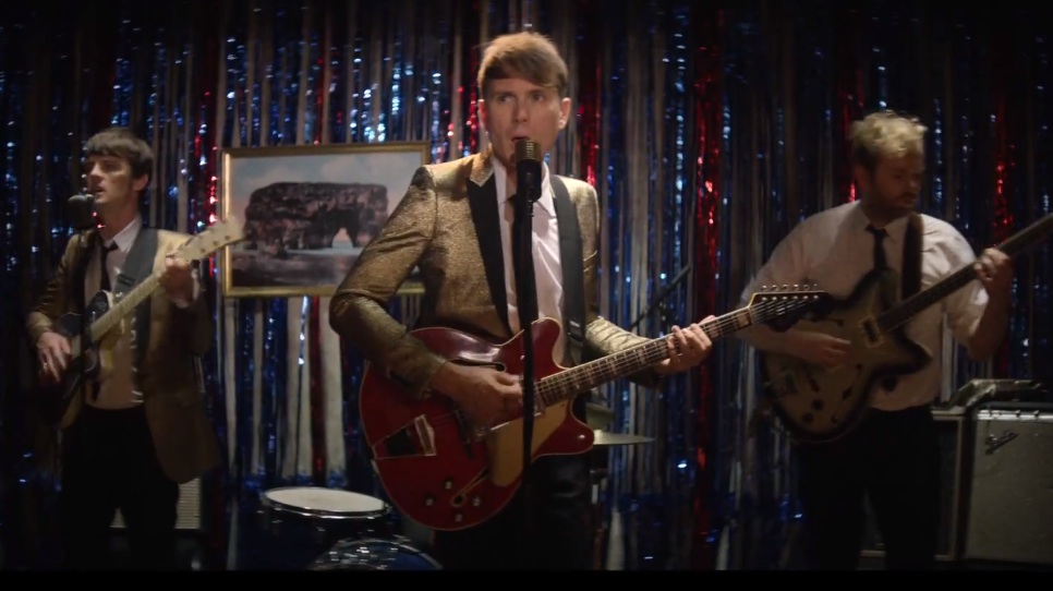 Franz Ferdinand - "Stand On The Horizon" video