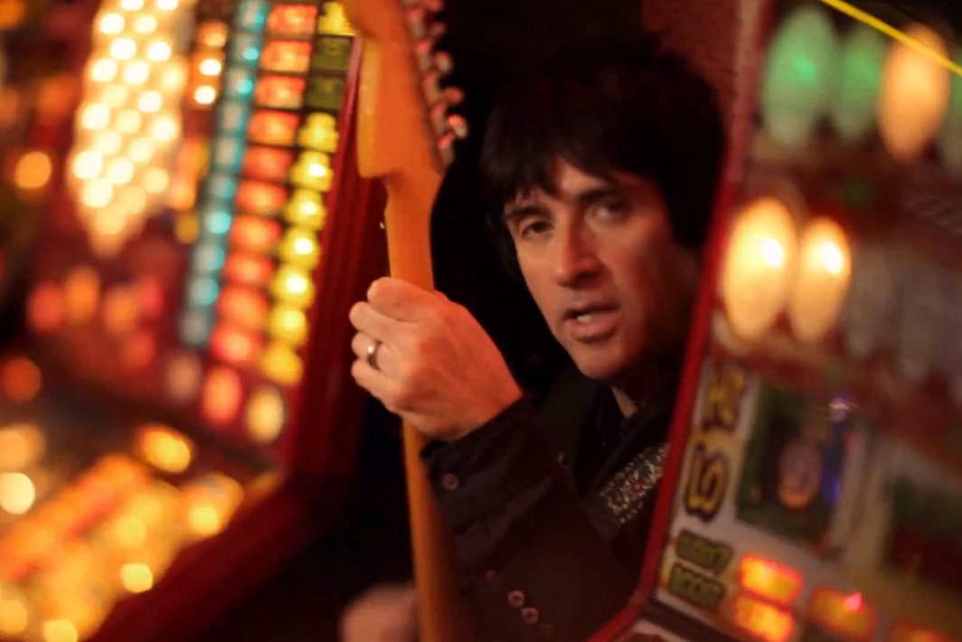 Johnny Marr - "Easy Money" video