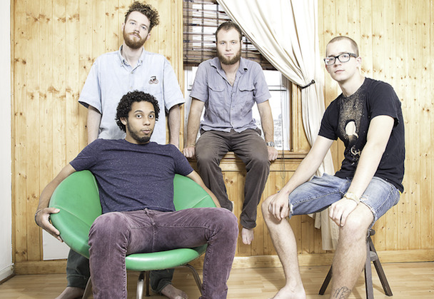 Mumblr - "Roach" (Stereogum Premiere)