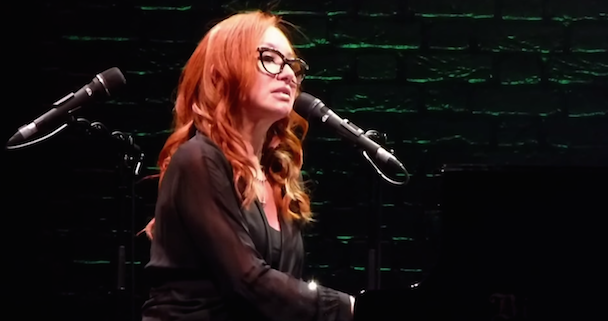 Watch Tori Amos Cover Radiohead's "Creep" In NYC