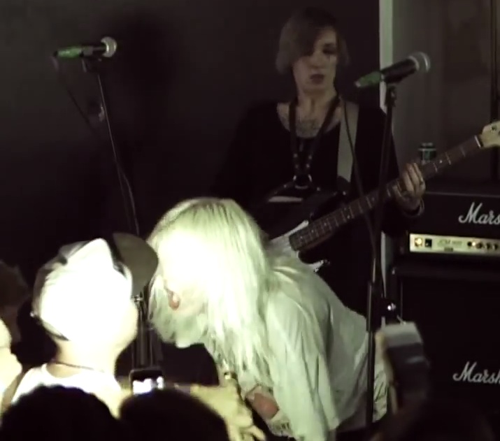 White Lung fight