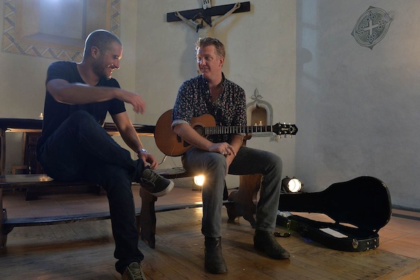 Watch Josh Homme Serenade Zane Lowe With An Acoustic "Long Slow Goodbye"