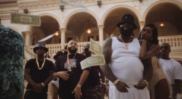 Rick Ross - "Keep Doin' That (Rich Bitch)" (Feat. R. Kelly) Video
